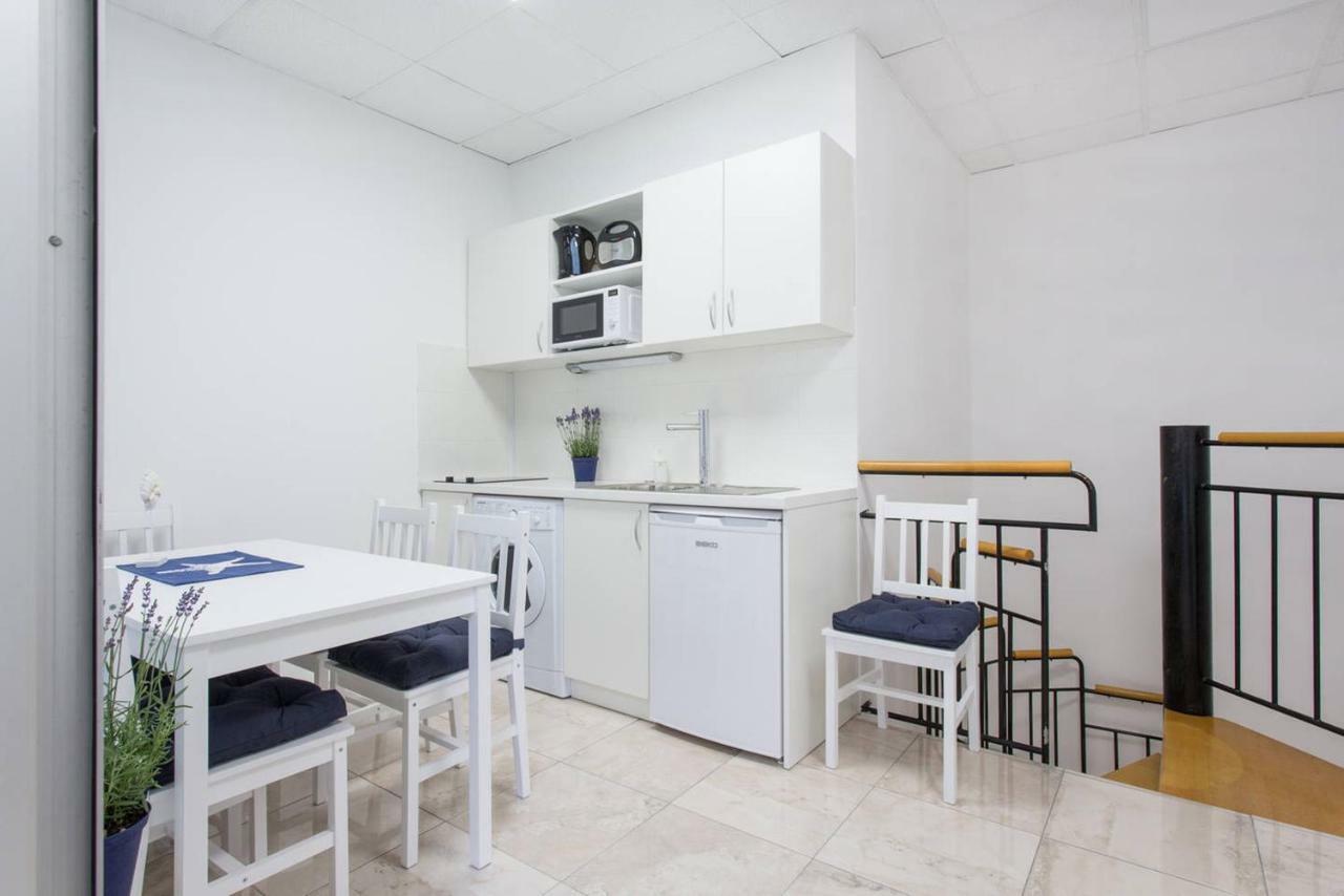 Blue Point Apartment Ljubljana Exteriör bild